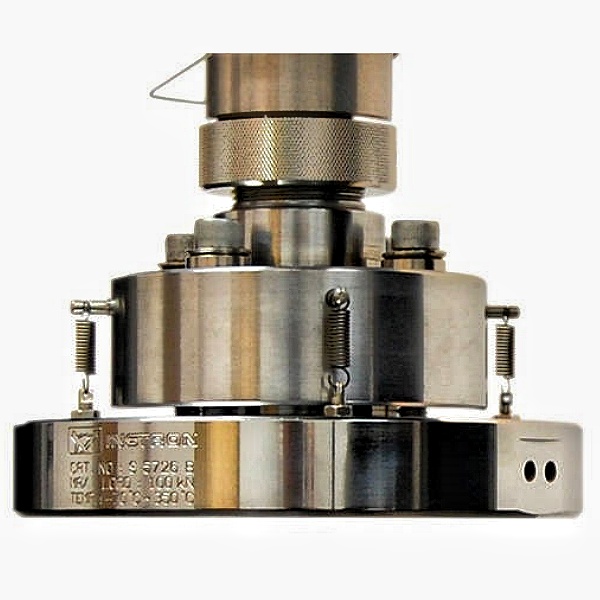 桂林复合材料准静态压痕试验